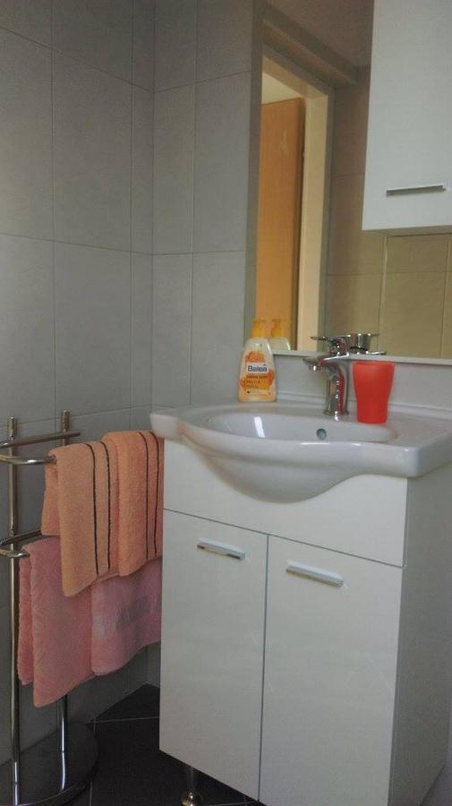 Room Ribica Банёл Экстерьер фото